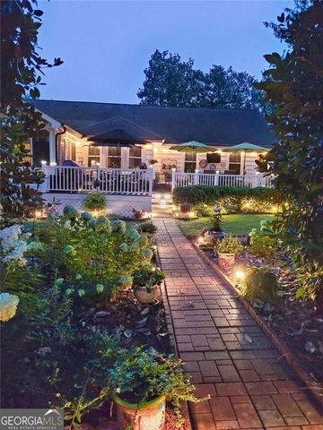 200 Bent Grass Drive, Roswell, GA 30076