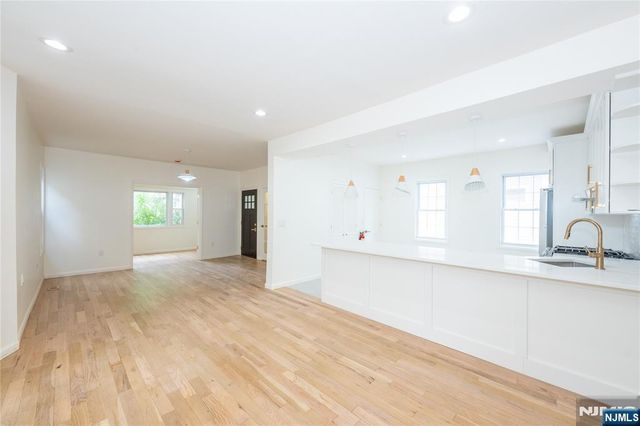 231 Waverly Place, South Orange Village, NJ 07079