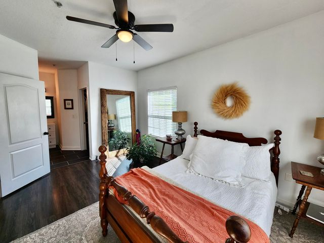 1300 Park West Boulevard 818, Mount Pleasant, SC 29466