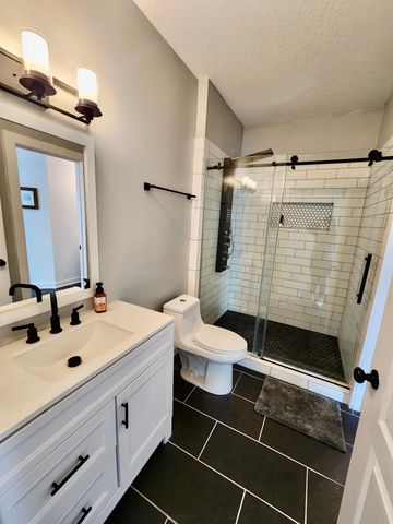 1300 Park West Boulevard 818, Mount Pleasant, SC 29466