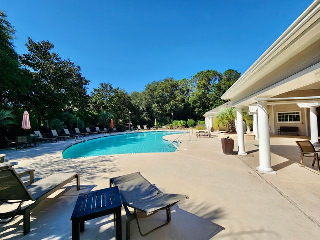 1300 Park West Boulevard 818, Mount Pleasant, SC 29466