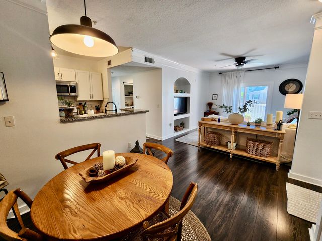 1300 Park West Boulevard 818, Mount Pleasant, SC 29466