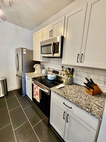 1300 Park West Boulevard 818, Mount Pleasant, SC 29466