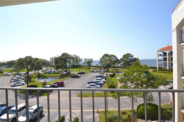 238 MARINER DRIVE, Tarpon Springs, FL 34689