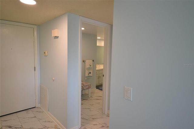 238 MARINER DRIVE, Tarpon Springs, FL 34689