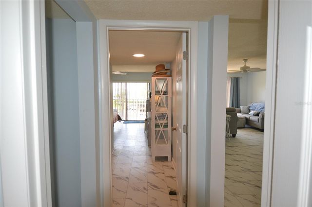 238 MARINER DRIVE, Tarpon Springs, FL 34689