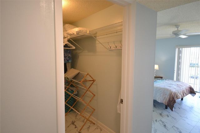 238 MARINER DRIVE, Tarpon Springs, FL 34689