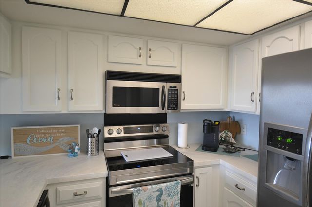 238 MARINER DRIVE, Tarpon Springs, FL 34689