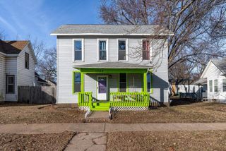 1708 Pershing Boulevard, Clinton, IA 52732
