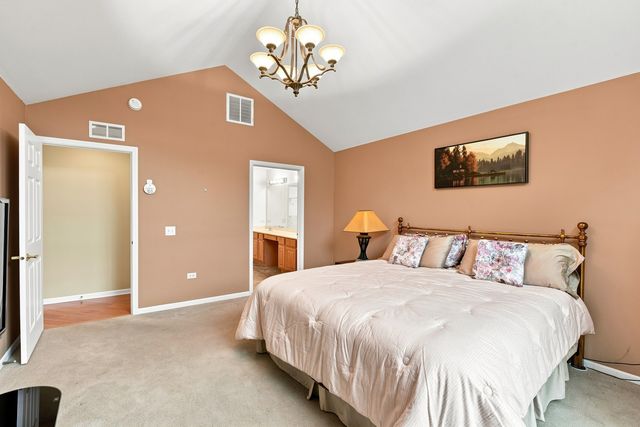 3335 Timbers Edge Circle, Joliet, IL 60431