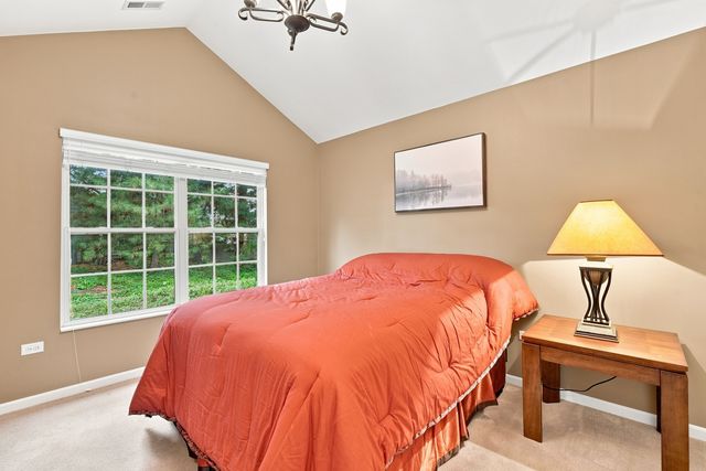 3335 Timbers Edge Circle, Joliet, IL 60431