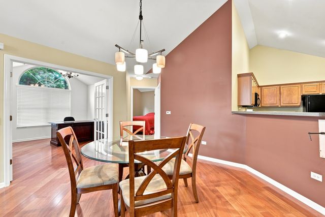 3335 Timbers Edge Circle, Joliet, IL 60431