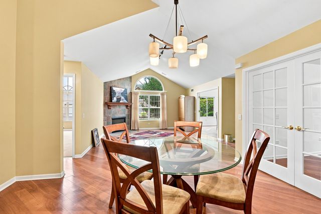 3335 Timbers Edge Circle, Joliet, IL 60431