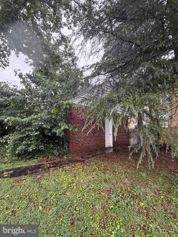 7905 13TH ST NW, Washington, DC 20012