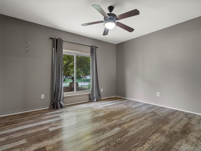 16676 Grillo Drive, Clinton Charter Township, MI 48038