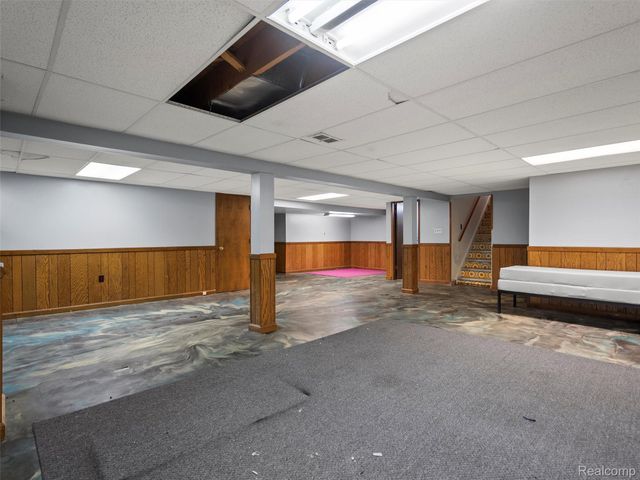 16676 Grillo Drive, Clinton Charter Township, MI 48038