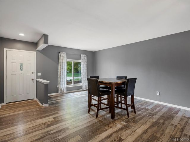 16676 Grillo Drive, Clinton Charter Township, MI 48038