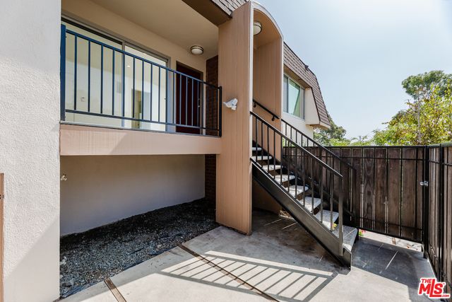 1007 Ocean Park Boulevard 1, Santa Monica, CA 90405