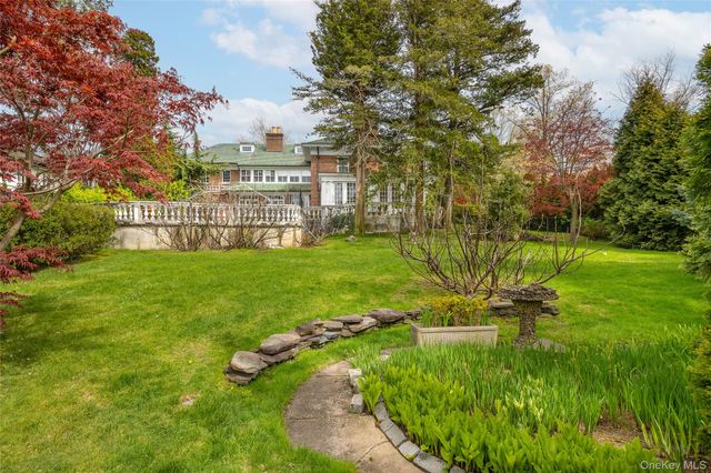 127 Beverly Road, Douglaston, NY 11363