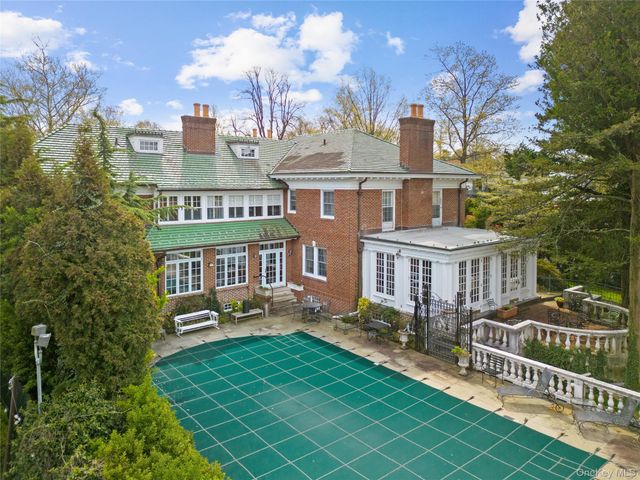 127 Beverly Road, Douglaston, NY 11363