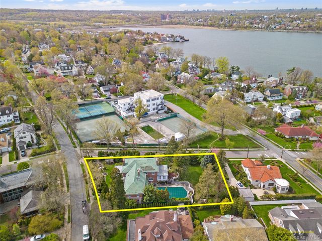 127 Beverly Road, Douglaston, NY 11363
