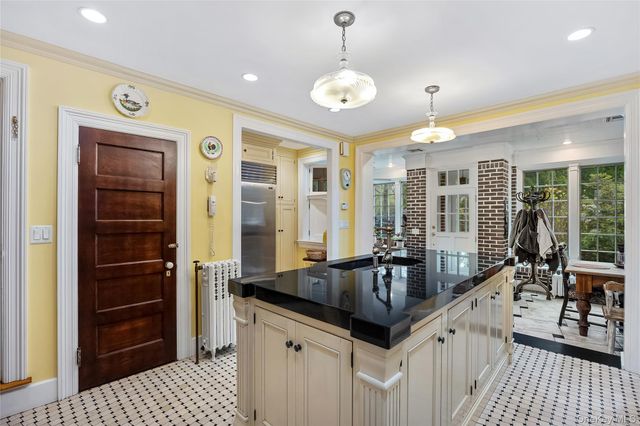 127 Beverly Road, Douglaston, NY 11363