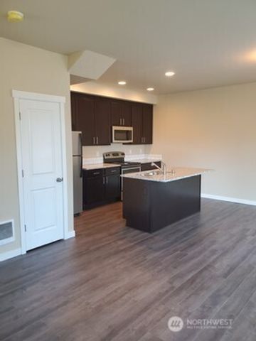 1877 Ahlers Avenue, Centralia, WA 98531