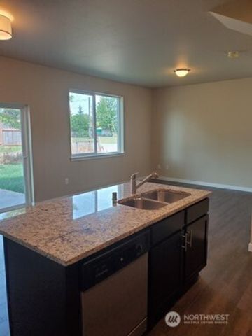 1877 Ahlers Avenue, Centralia, WA 98531