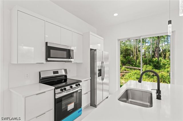 936 Anthony E, Lehigh Acres, FL 33974