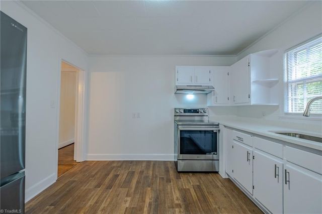 834 Goldfloss Street, Winston-salem, NC 27107