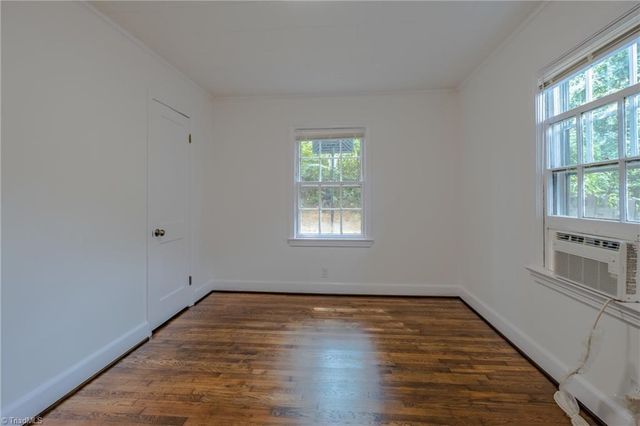 834 Goldfloss Street, Winston-salem, NC 27107
