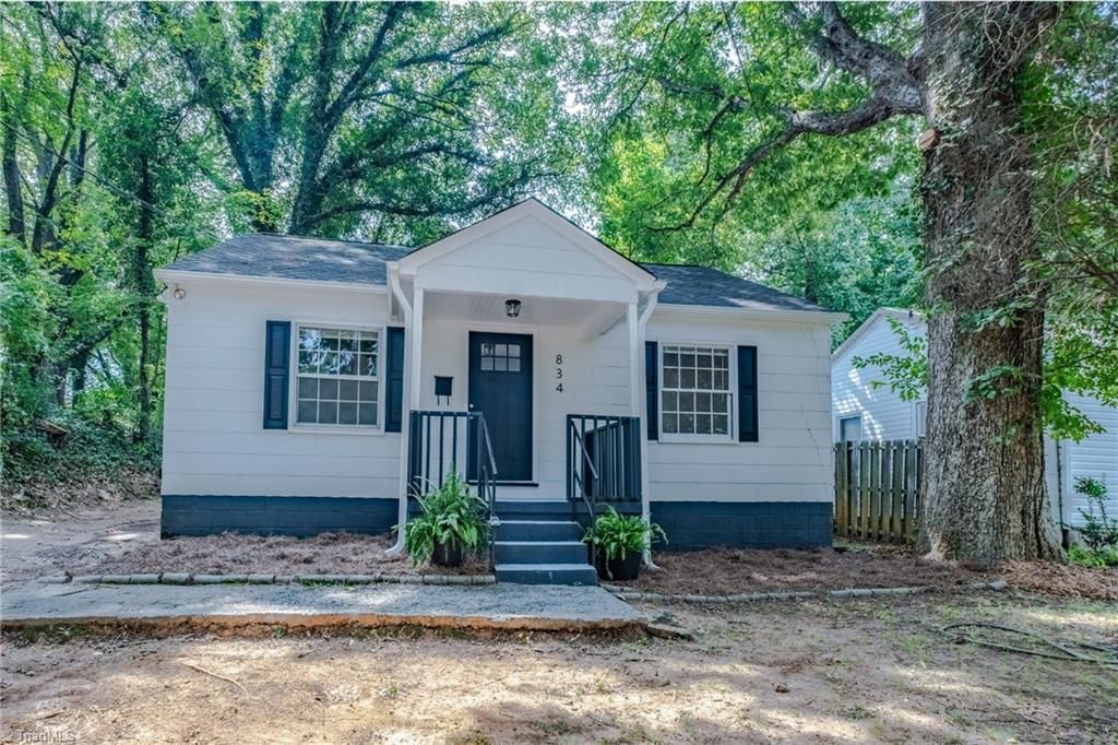 834 Goldfloss Street, Winston-salem, NC 27107