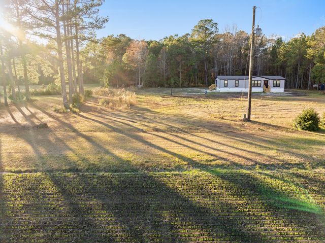 149-1 Donald Lane, Bonneau, SC 29431