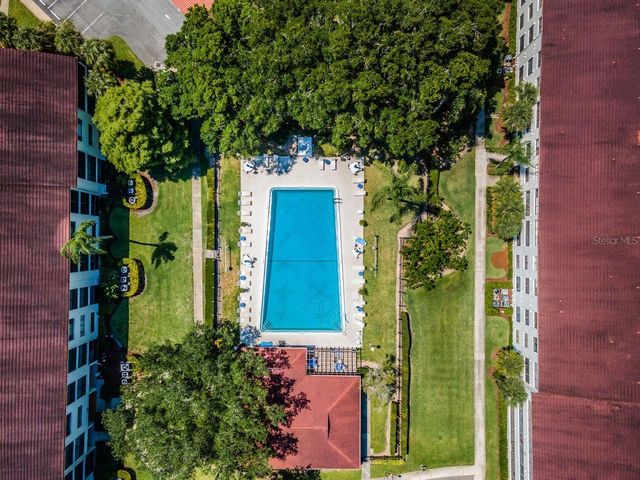2581 COUNTRYSIDE BLVD 304, Clearwater, FL 33761