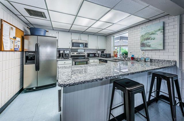 2581 COUNTRYSIDE BLVD 304, Clearwater, FL 33761