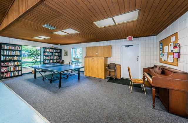 2581 COUNTRYSIDE BLVD 304, Clearwater, FL 33761