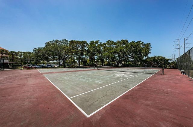 2581 COUNTRYSIDE BLVD 304, Clearwater, FL 33761