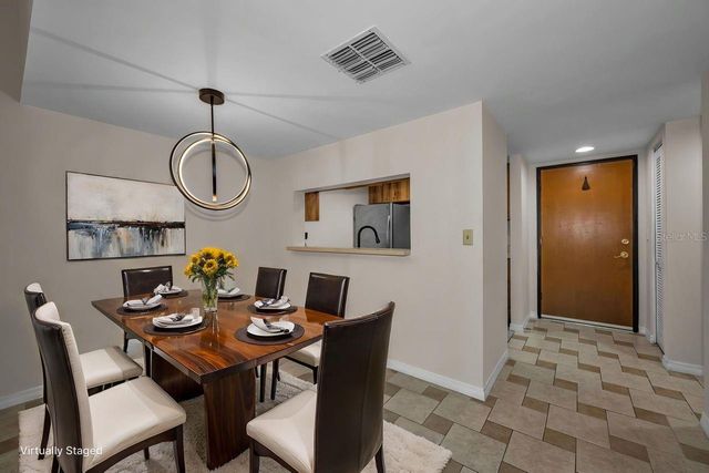 2581 COUNTRYSIDE BLVD 304, Clearwater, FL 33761