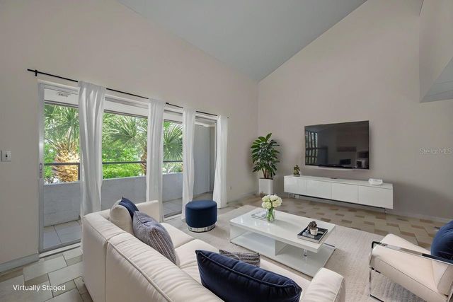 2581 COUNTRYSIDE BLVD 304, Clearwater, FL 33761