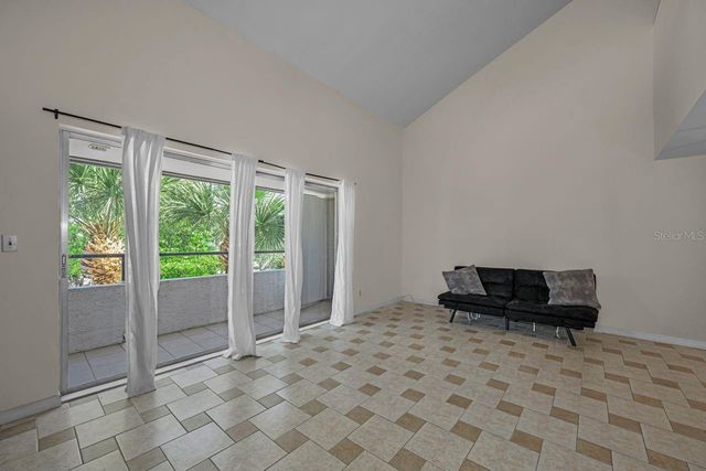 2581 COUNTRYSIDE BLVD 304, Clearwater, FL 33761