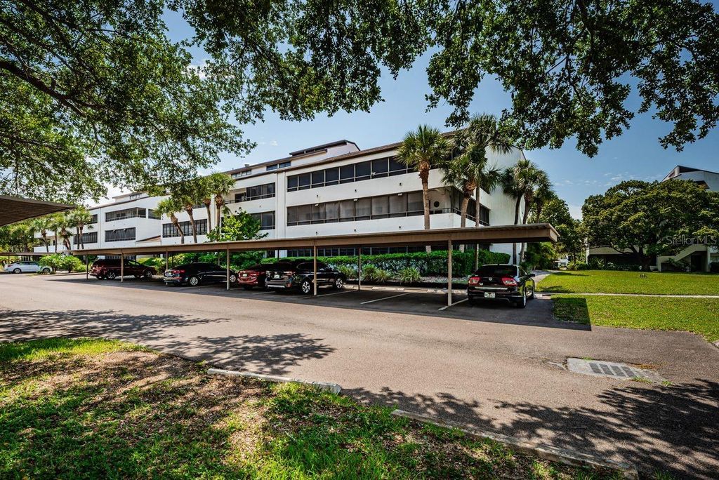 2581 COUNTRYSIDE BLVD 304, Clearwater, FL 33761