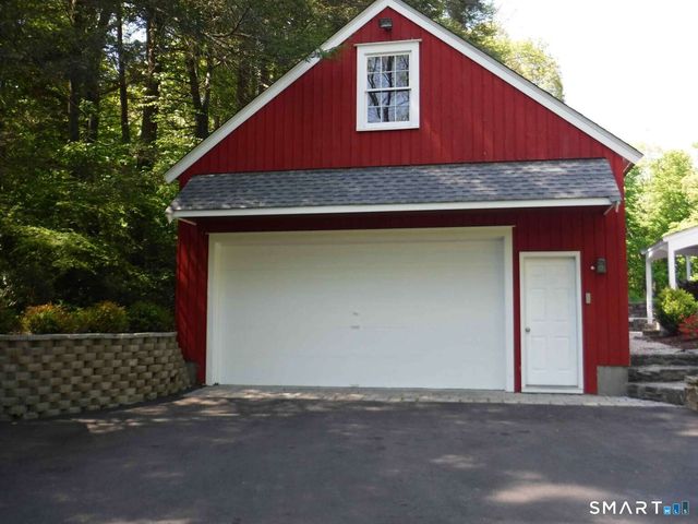 113 Pepper Street, Monroe, CT 06468