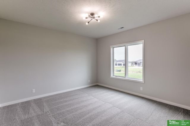 5508 N 213 Street, Elkhorn, NE 68022