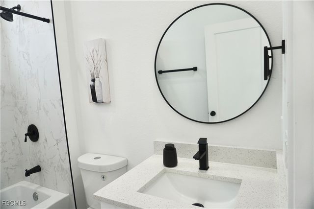 2608 25th ST W, Lehigh Acres, FL 33971