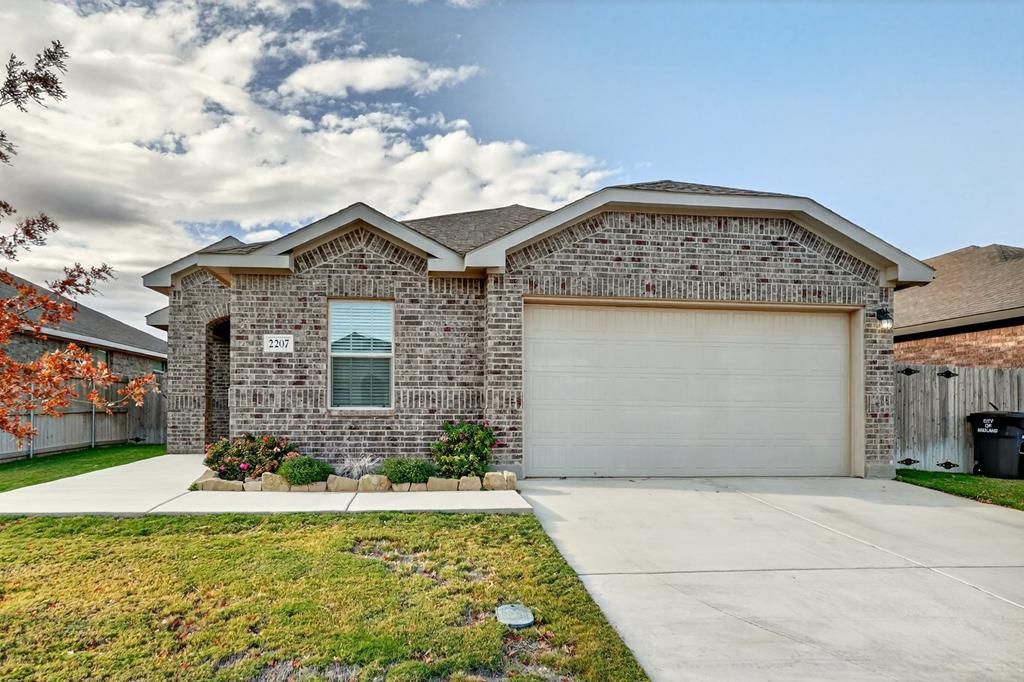2207 Raleigh Point Drive, Midland, TX 79707