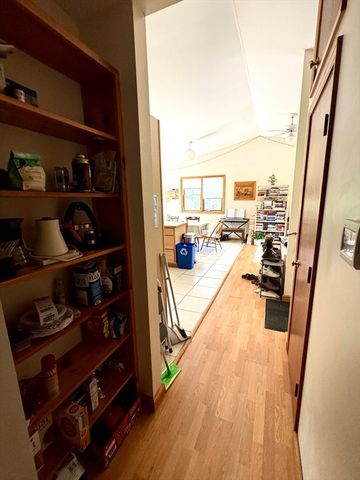 539 Pulpit Hill Rd, Amherst, MA 01002