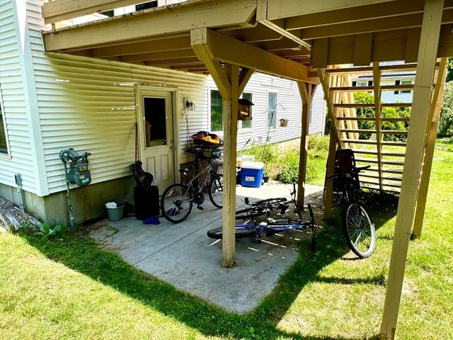 539 Pulpit Hill Rd, Amherst, MA 01002
