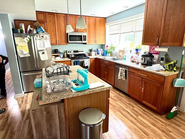 539 Pulpit Hill Rd, Amherst, MA 01002