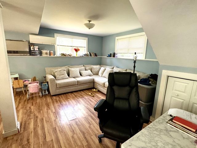539 Pulpit Hill Rd, Amherst, MA 01002