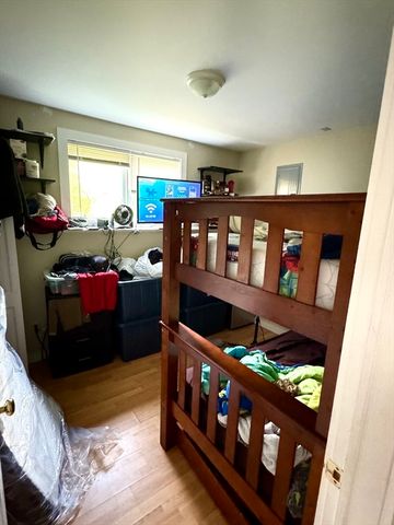 539 Pulpit Hill Rd, Amherst, MA 01002